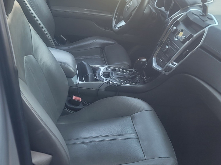 Cadillac SRX 91325
