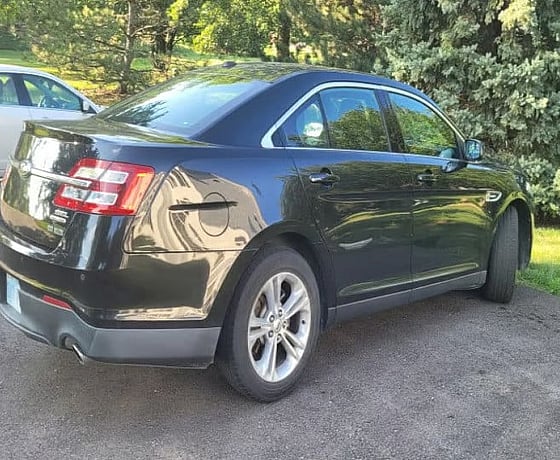 Ford Taurus