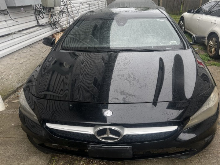 2016 Mercedes-Benz
