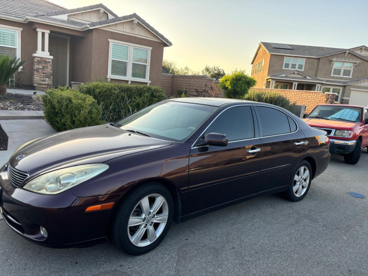 2005 Lexus
