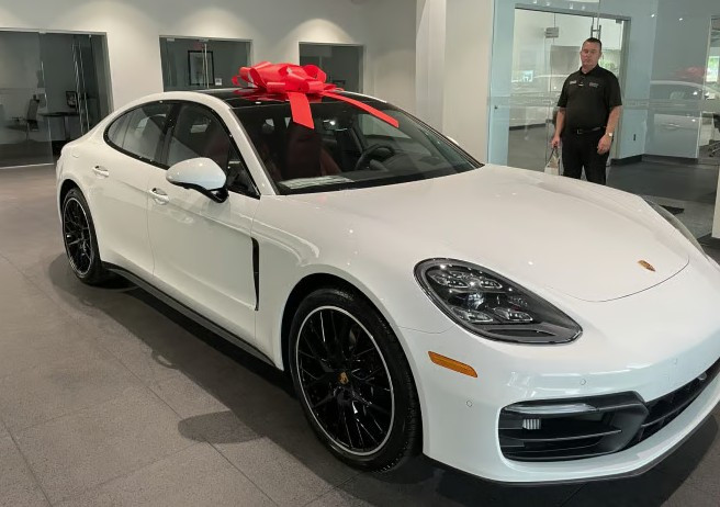 2022 Porsche