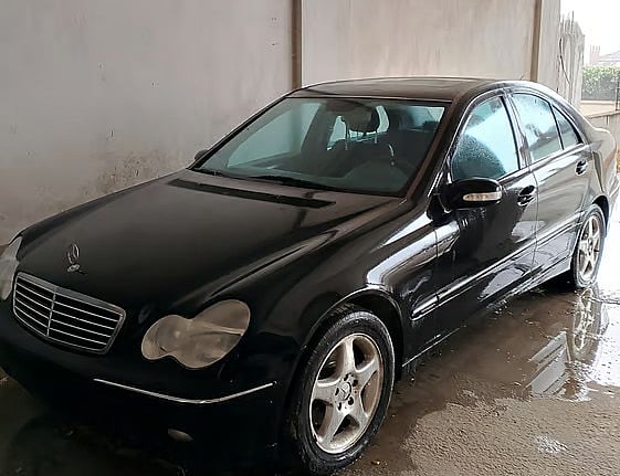 2004 Mercedes-Benz S-Class