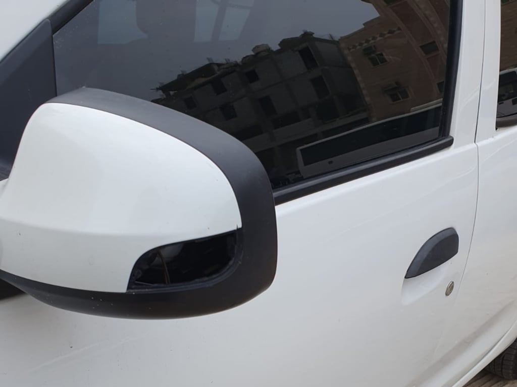 car-3