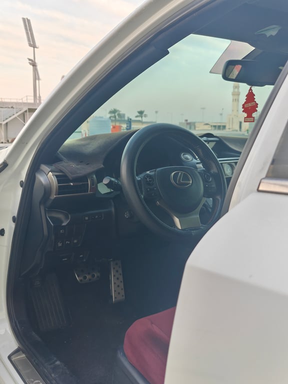 car-8