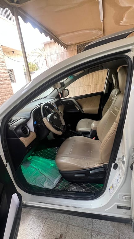 car-8