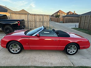 2003 Ford Thunderbird