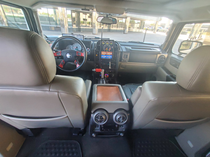 2004 HUMMER H2