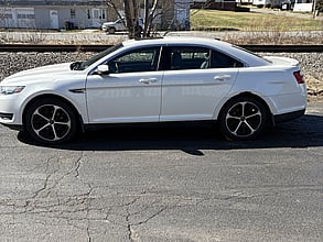 2015 Ford Taurus