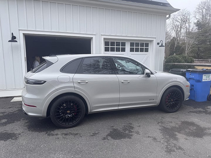 Porsche Cayenne 2023