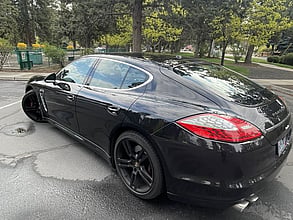 2011 PORSCHE Panamera