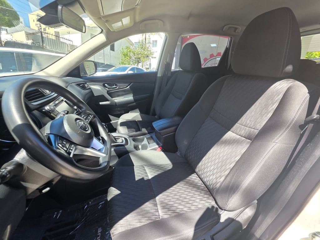 2020 Nissan Rogue
