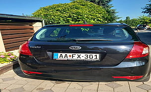 car image