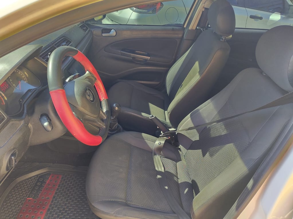 2018 Volkswagen Gol