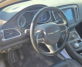 2016 Chrysler 200