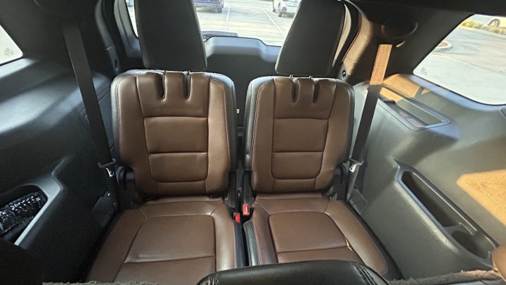 Ford Explorer 75093