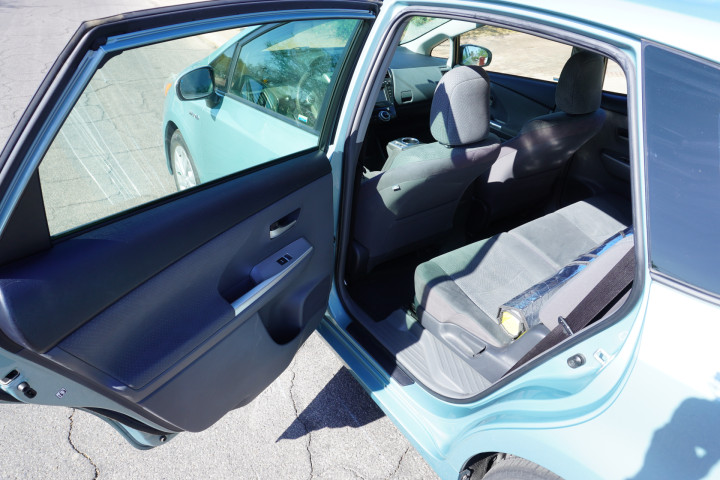 Toyota Prius v 85711