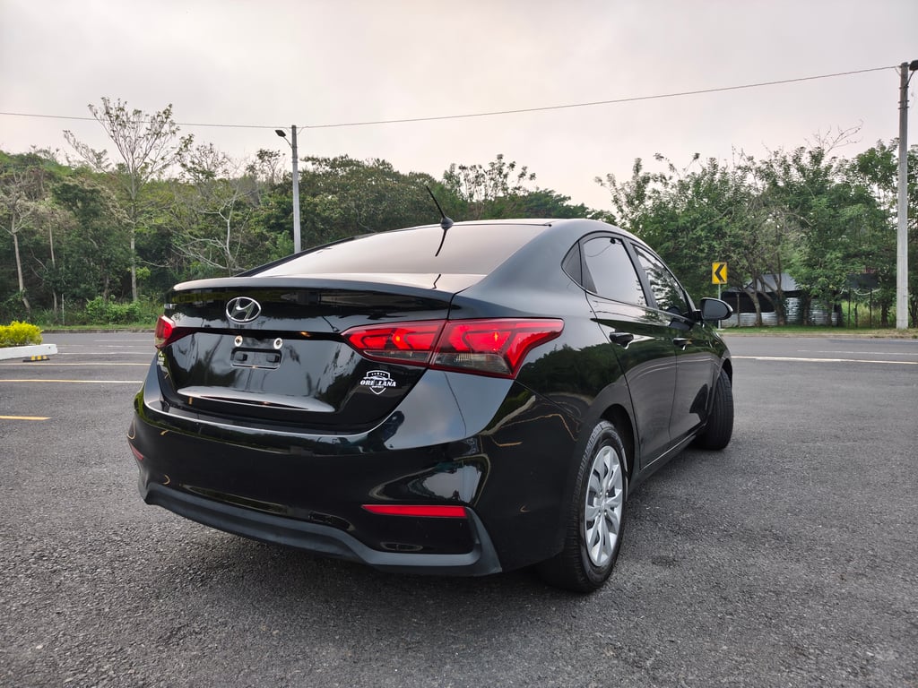 2022 Hyundai Accent