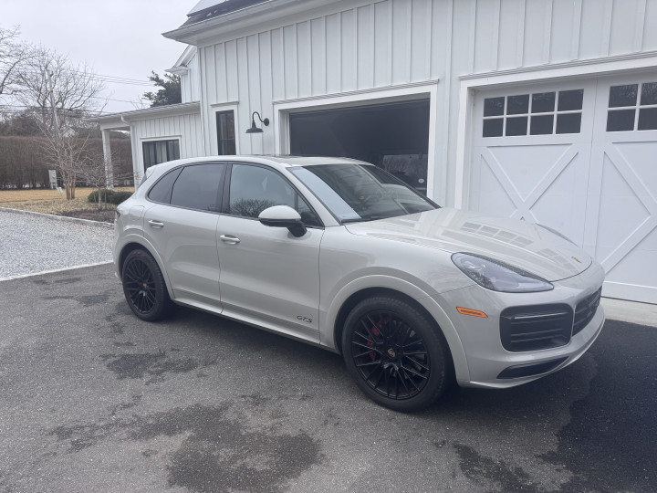 2023 Porsche Cayenne