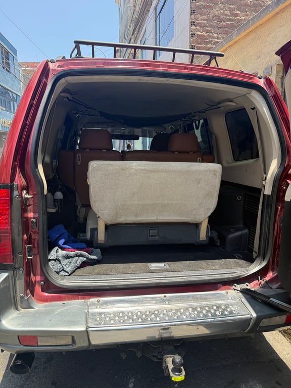 2002 Mitsubishi Montero