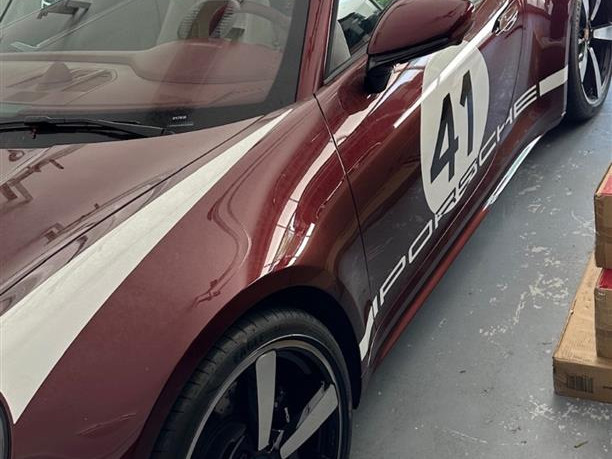 Porsche 911