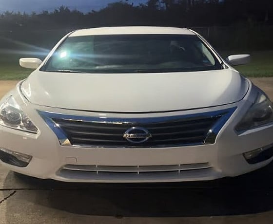 2015 Nissan