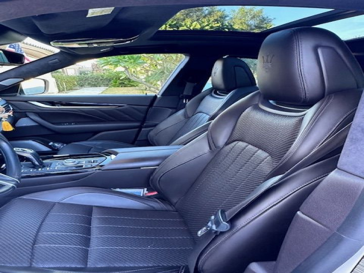 2021 MASERATI Levante