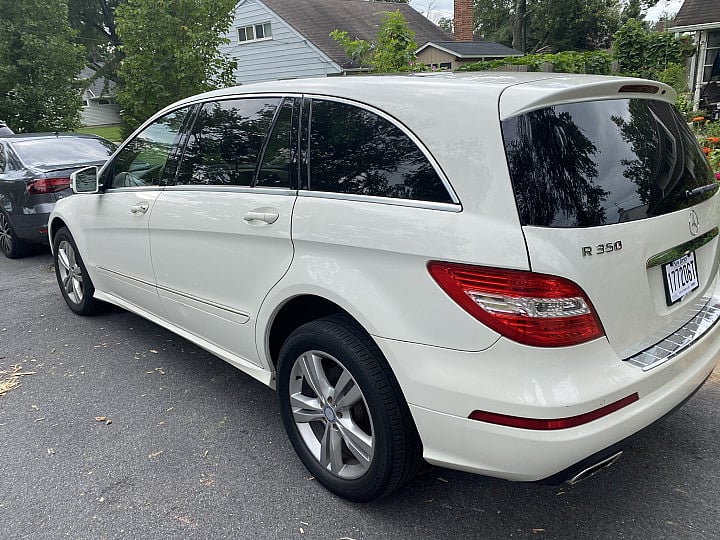 2011 Mercedes-Benz R-Class