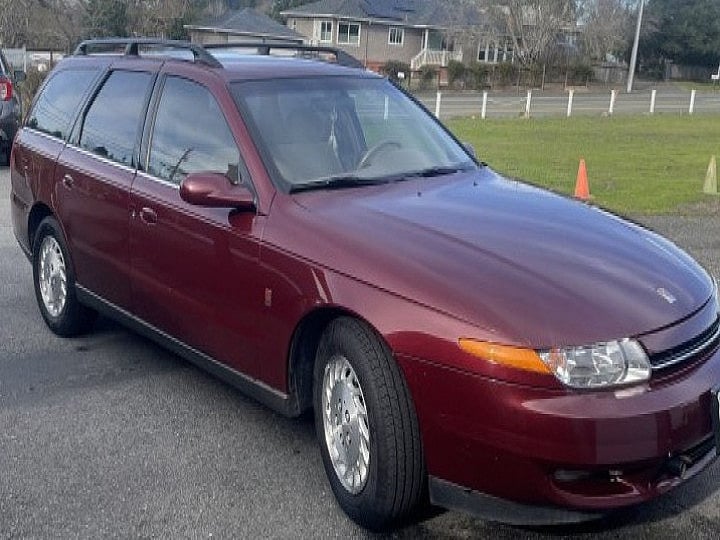 2000 Saturn