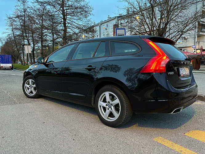 2016 Volvo V50