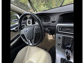 2018 VOLVO S60