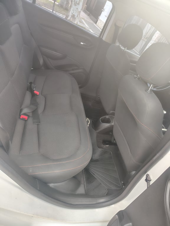 2014 Chevrolet Onix