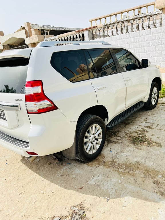 car-6