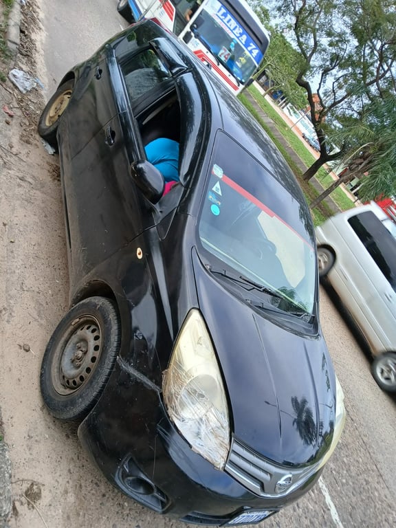 2011 Nissan Note