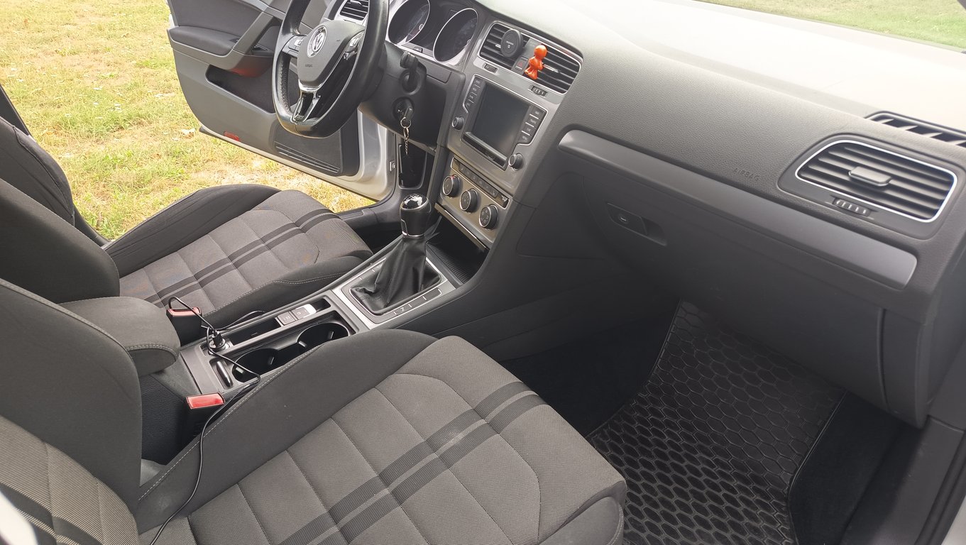 2016 Volkswagen Golf