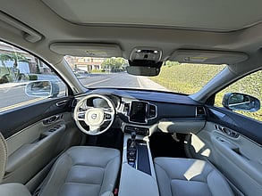 2020 VOLVO XC90