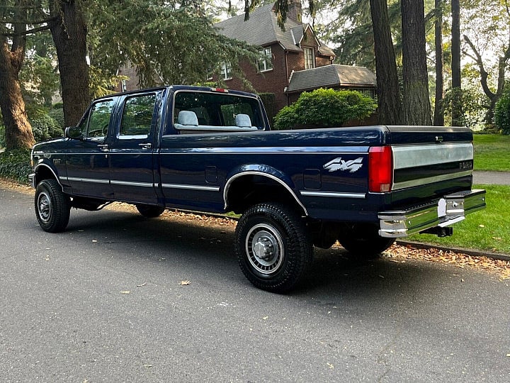 Ford E-350