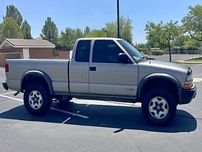 2000 Chevrolet S-10