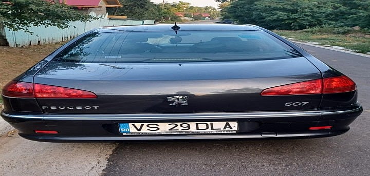 2007 Peugeot 607