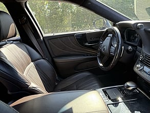 2019 Lexus LS