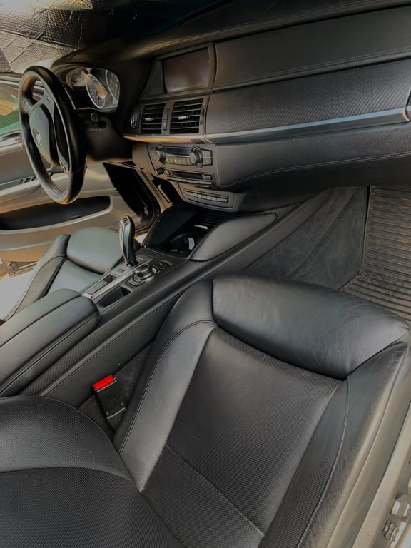 2013 BMW X6 M