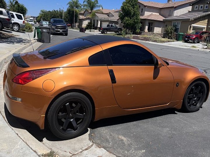 2004 Nissan 350Z