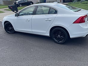 2015 VOLVO S60