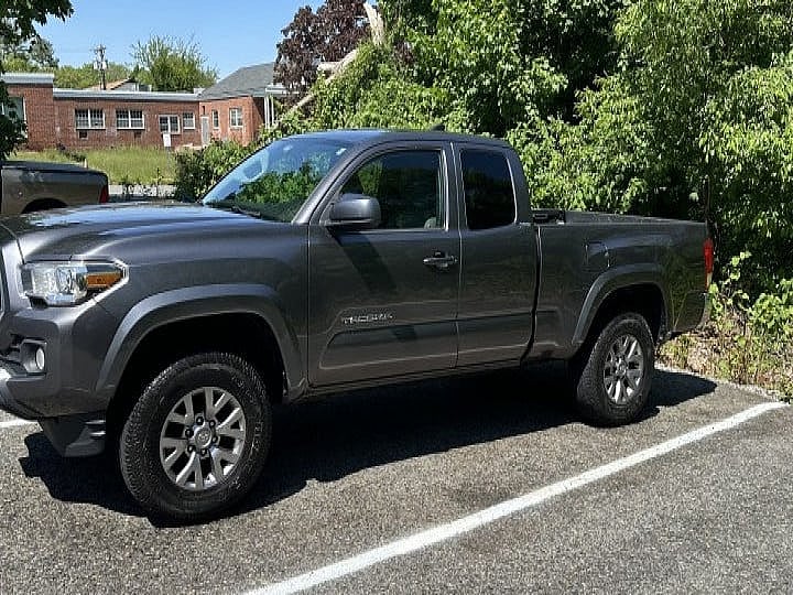 2017 Toyota Tacoma