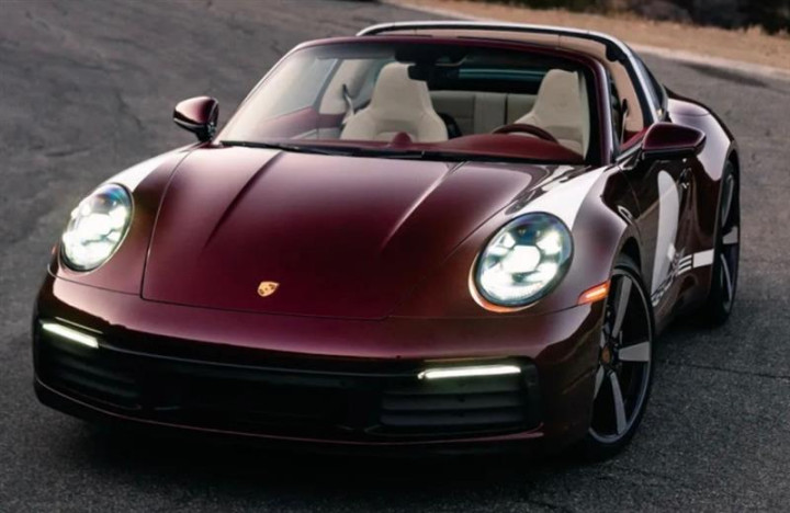 Porsche 33127