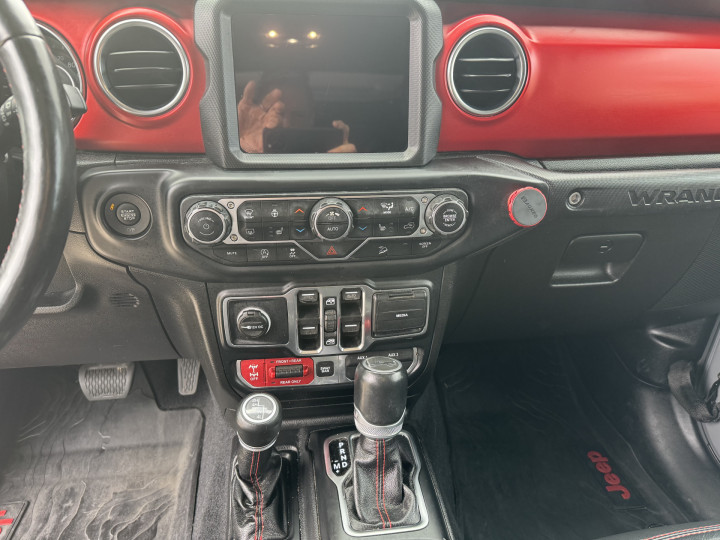 Jeep Wrangler 01730