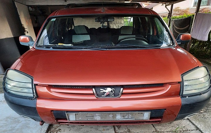 2004 Peugeot Partner