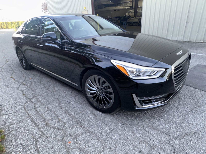 Genesis G90 2017