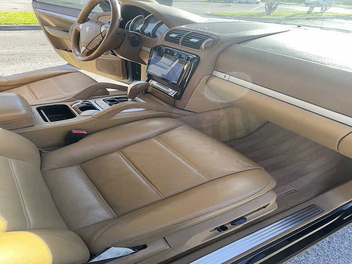 Porsche Bronx