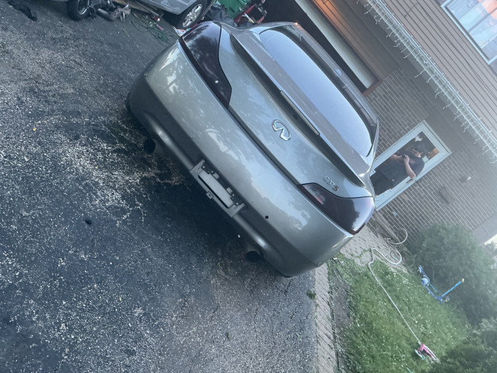 2009 INFINITI G37