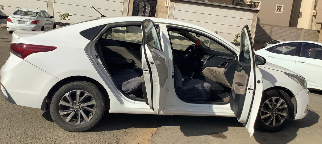car-3